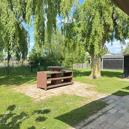 Villa Aan 'T Wiel Op Recreatiepark De Wielen シント・マールテン エクステリア 写真